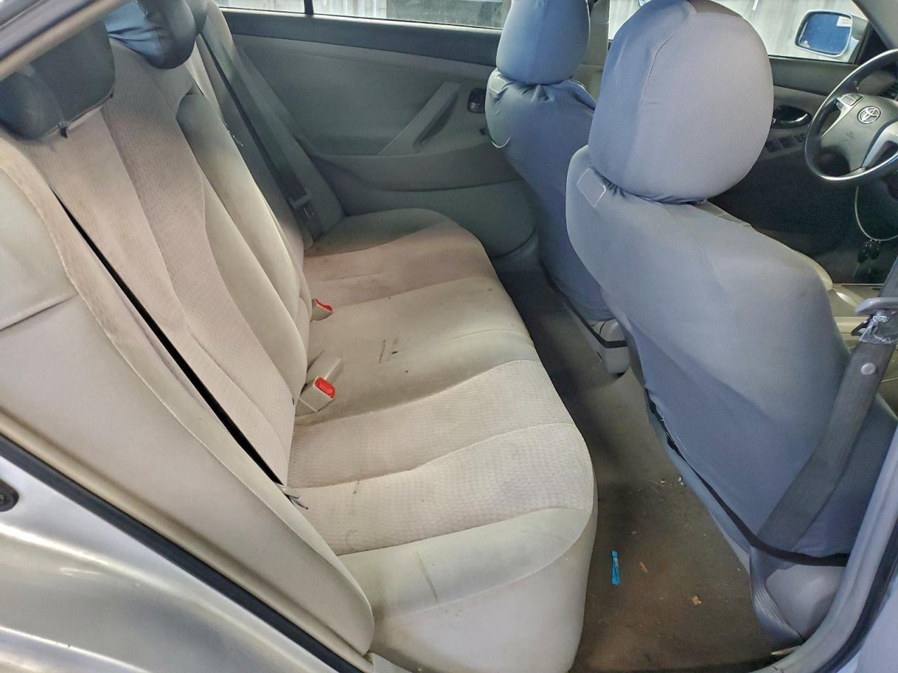 2010 TOYOTA CAMRY