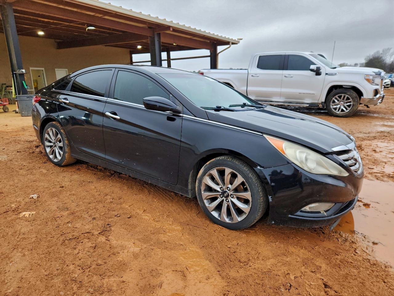 2011 HYUNDAI SONATA