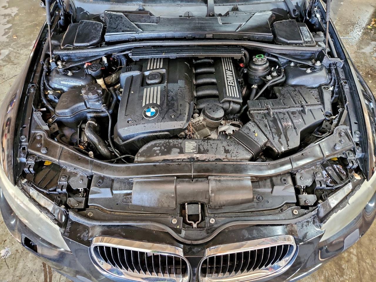 2011 BMW 3 SERIES