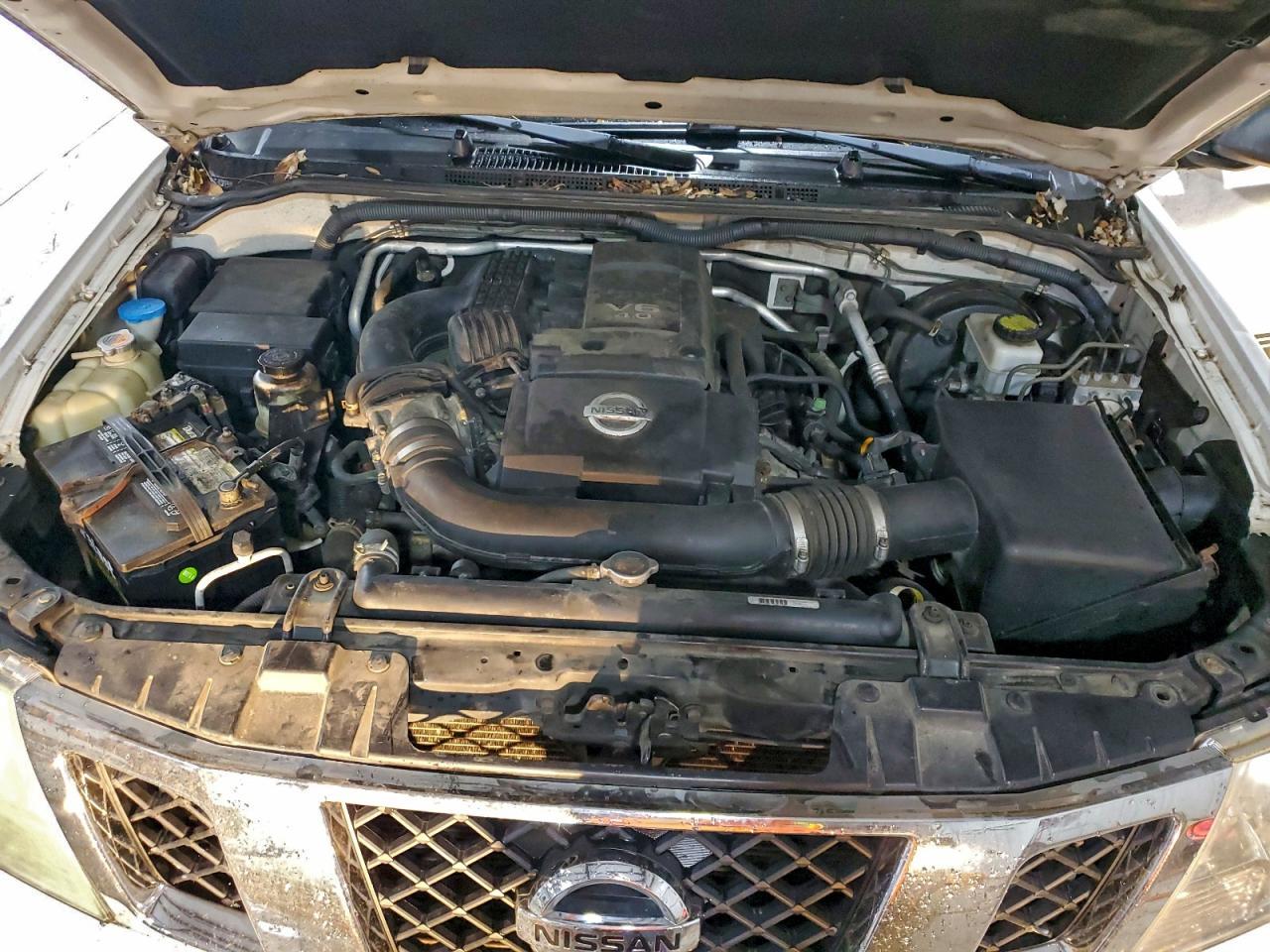 2011 NISSAN Frontier