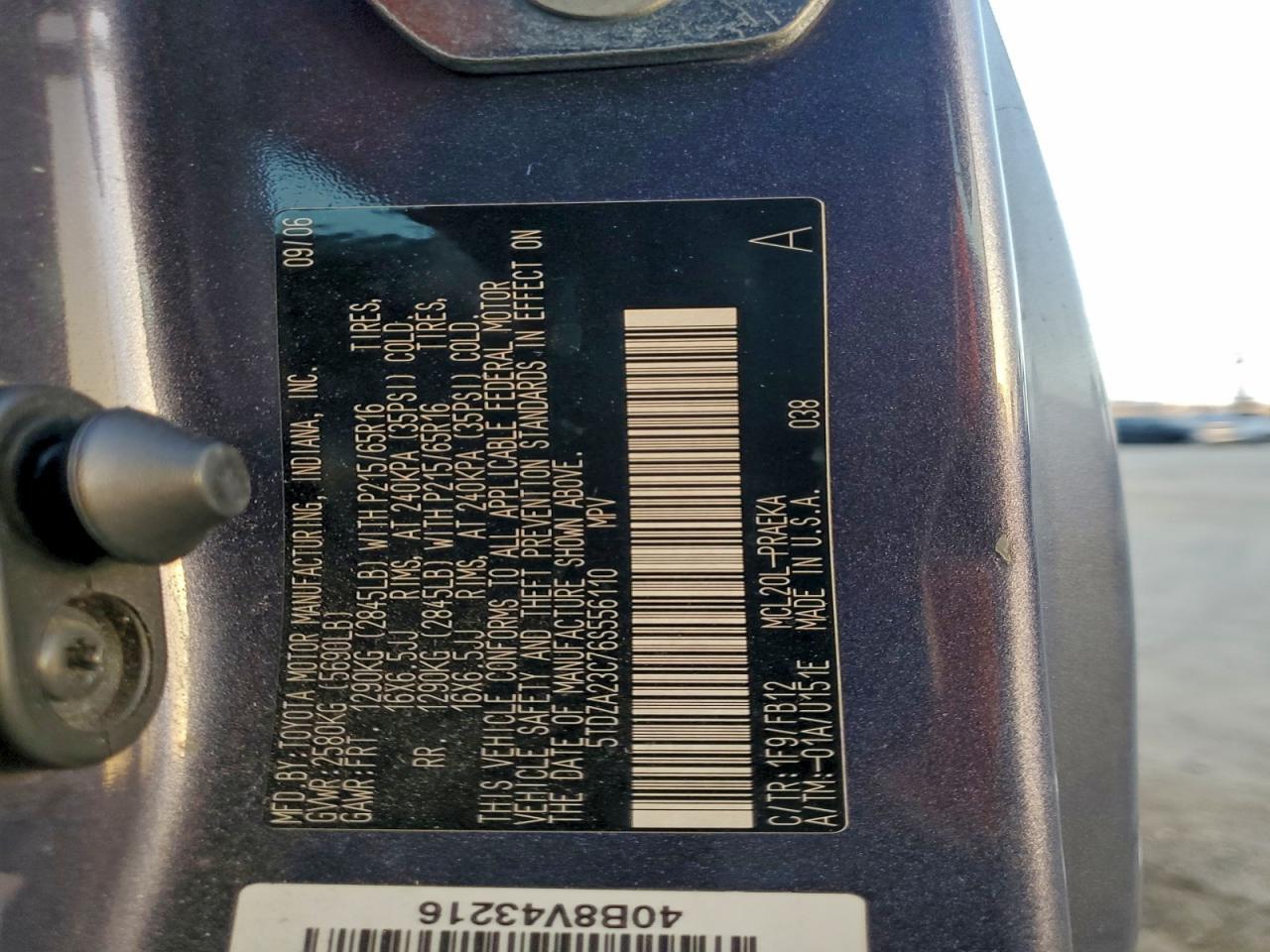 2006 TOYOTA SIENNA