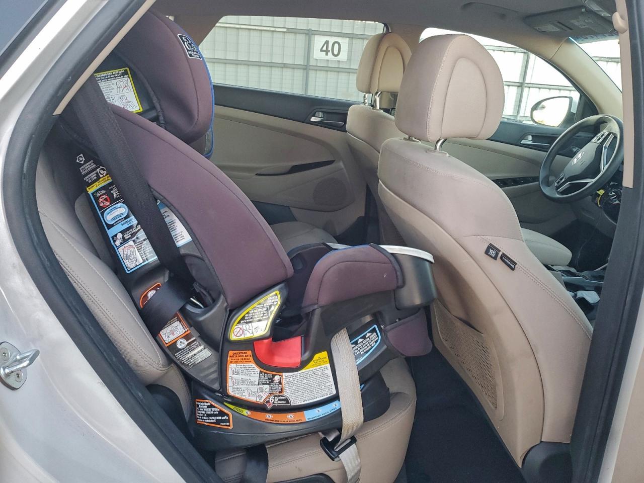 2017 HYUNDAI TUCSON