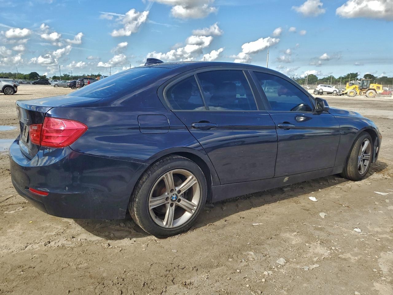2014 BMW 3 SERIES
