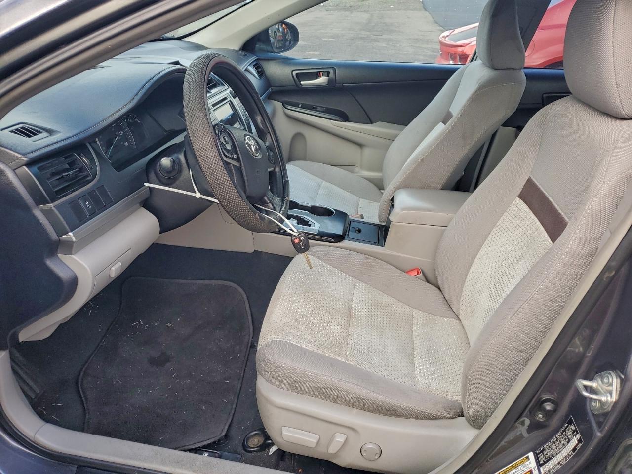 2014 TOYOTA CAMRY
