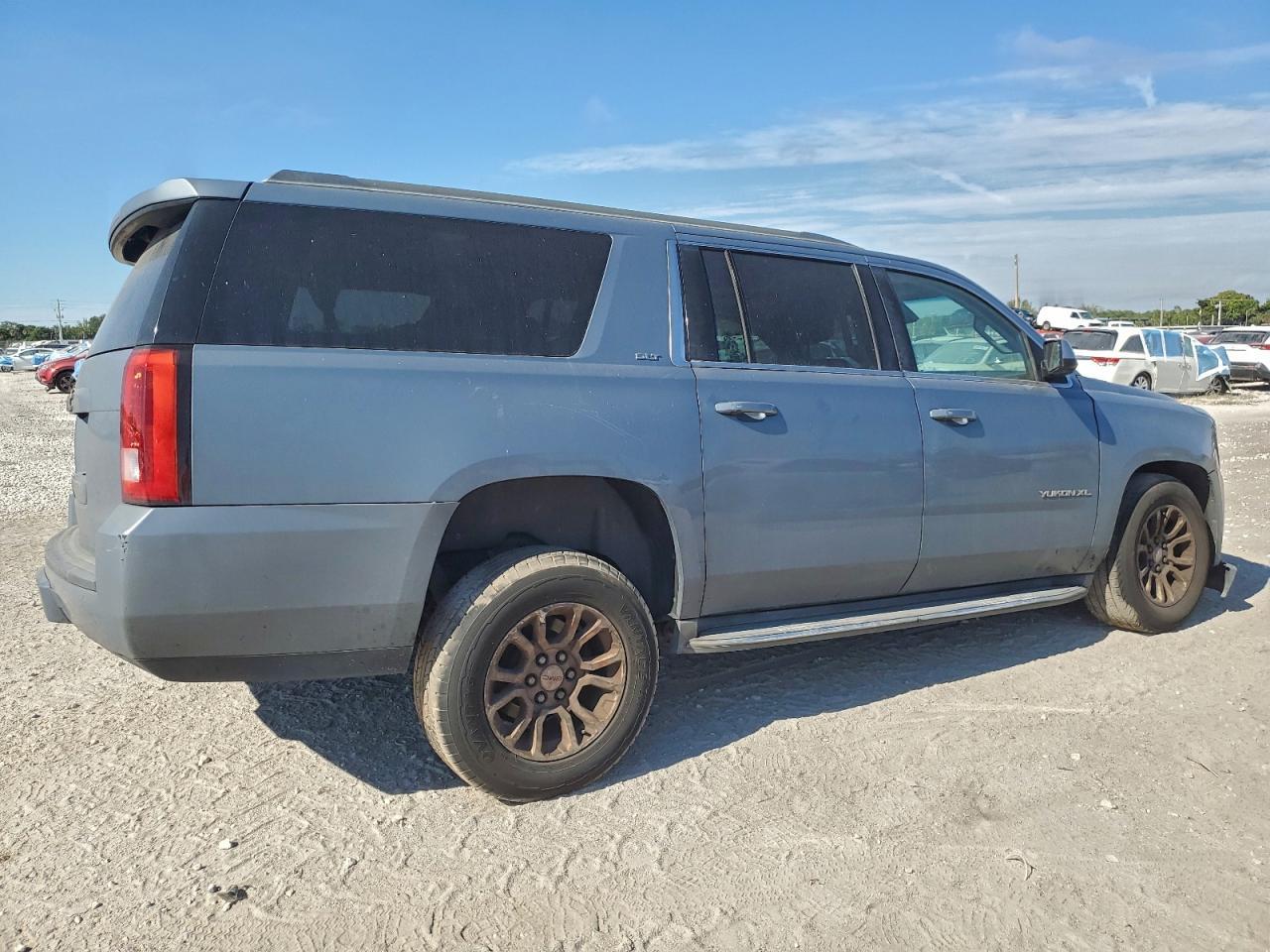 2016 GMC Yukon XL