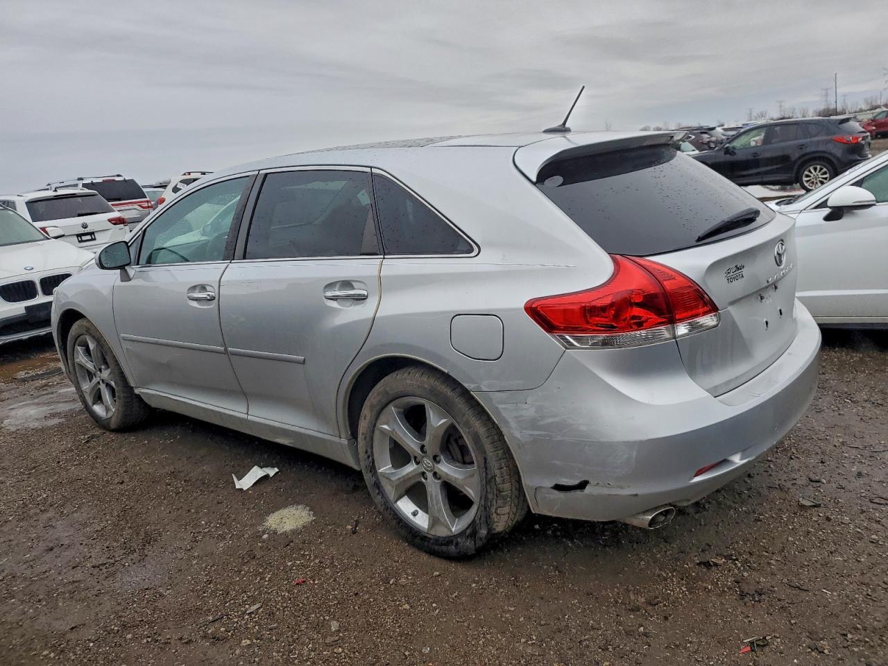 2011 TOYOTA VENZA