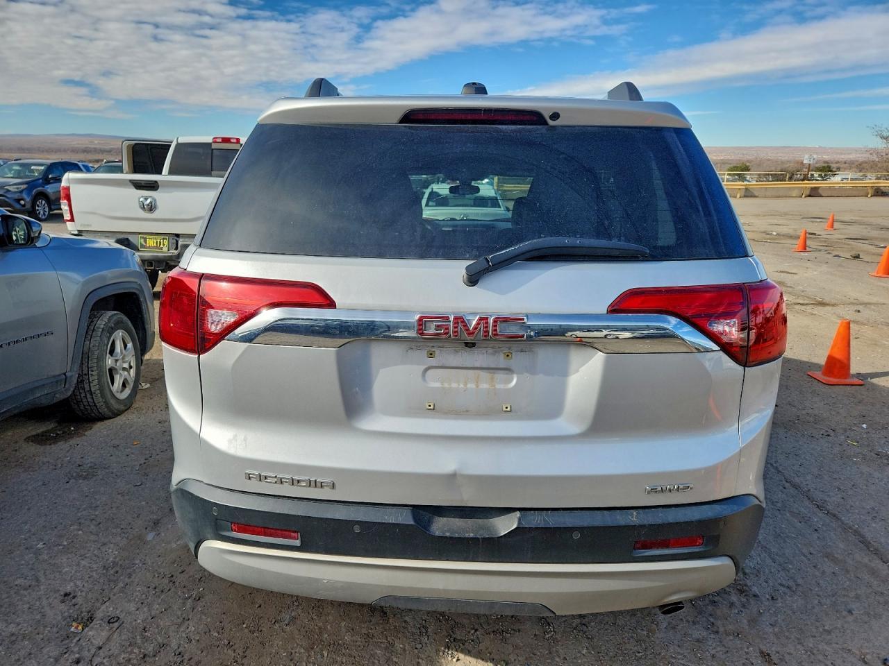 2017 GMC ACADIA