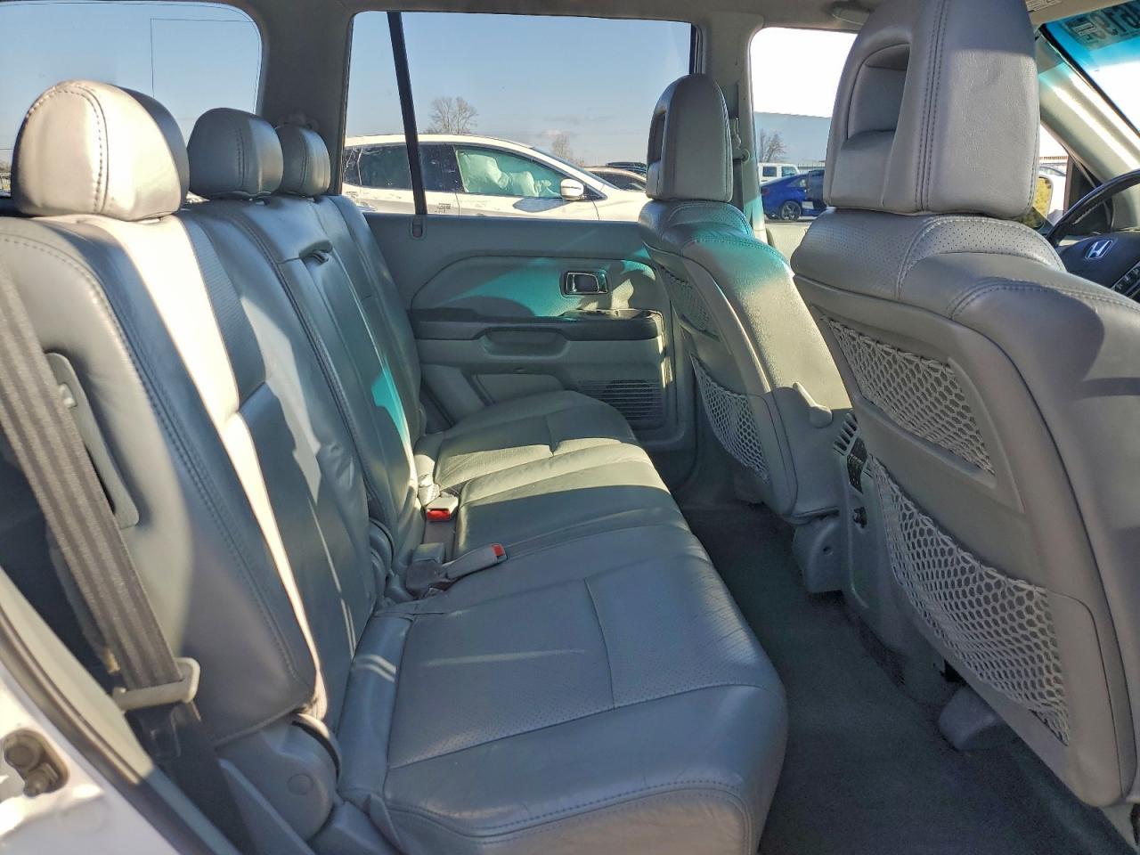 2004 HONDA PILOT
