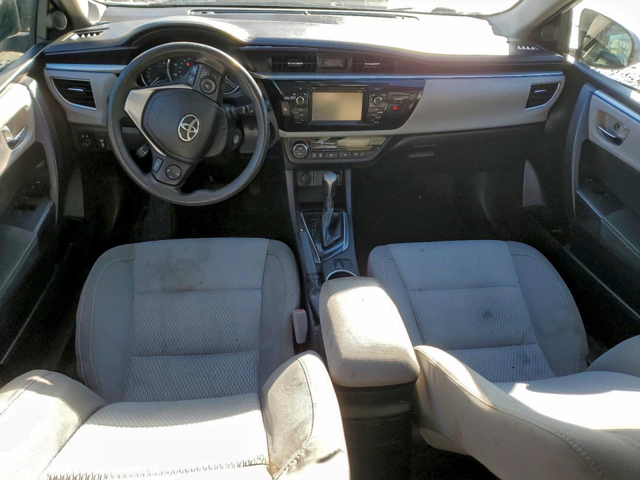 2016 TOYOTA COROLLA