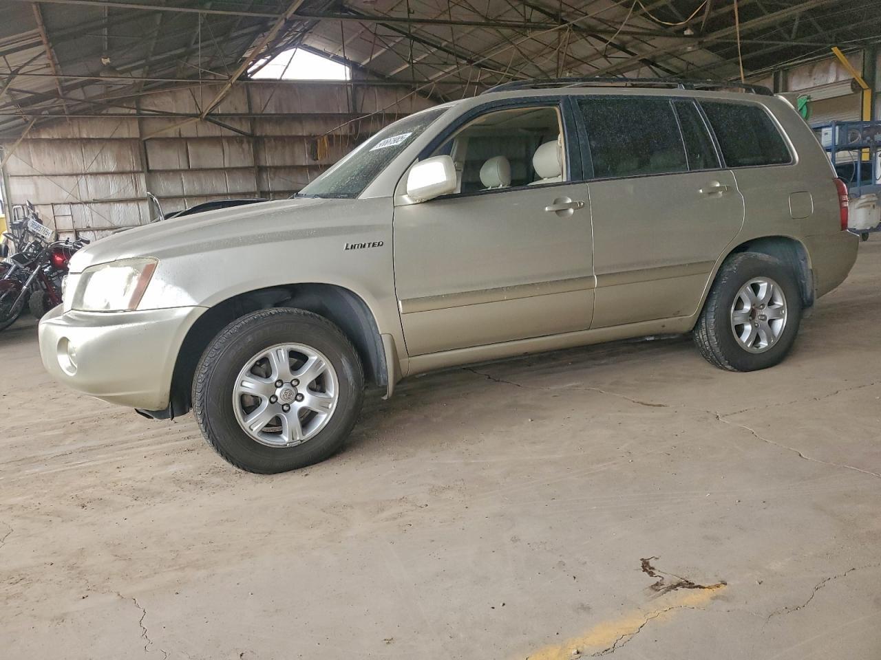 2002 TOYOTA HIGHLANDER