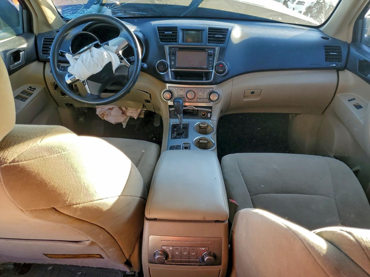 2013 TOYOTA HIGHLANDER