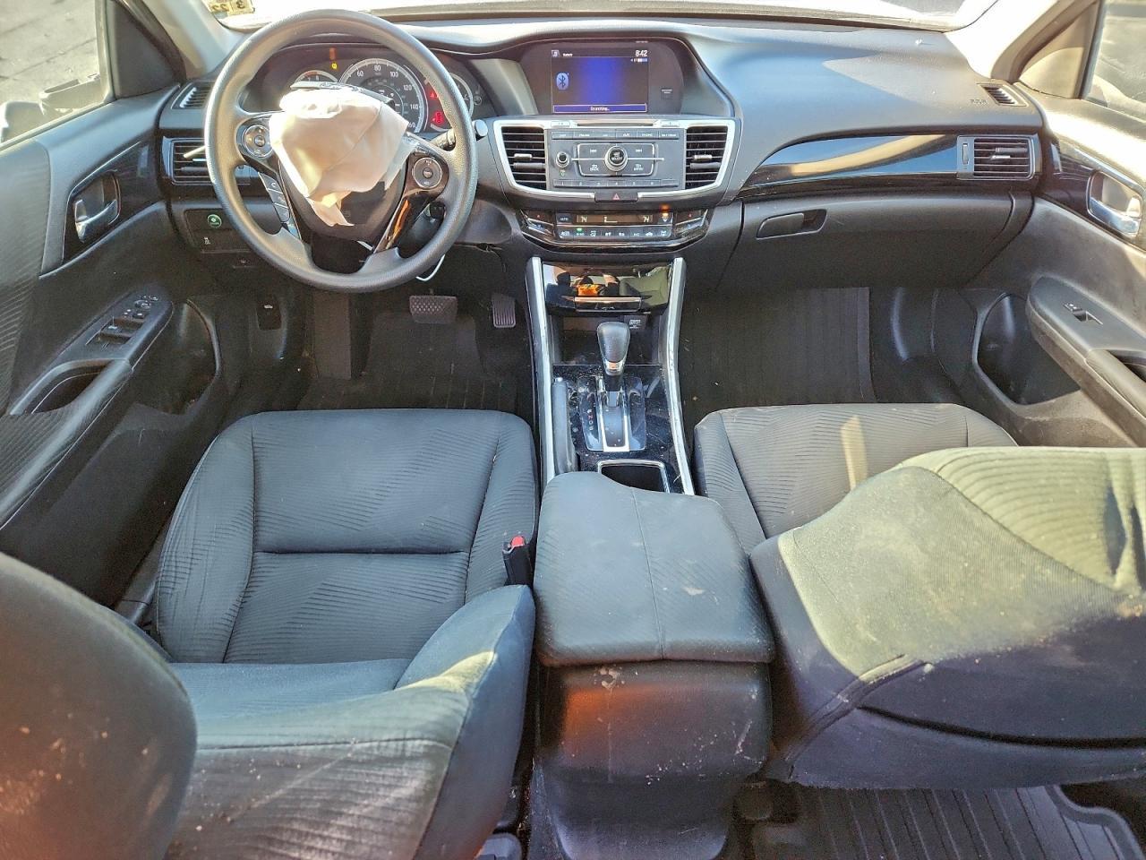 2017 HONDA ACCORD