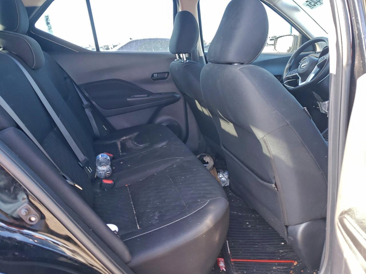 2022 NISSAN KICKS