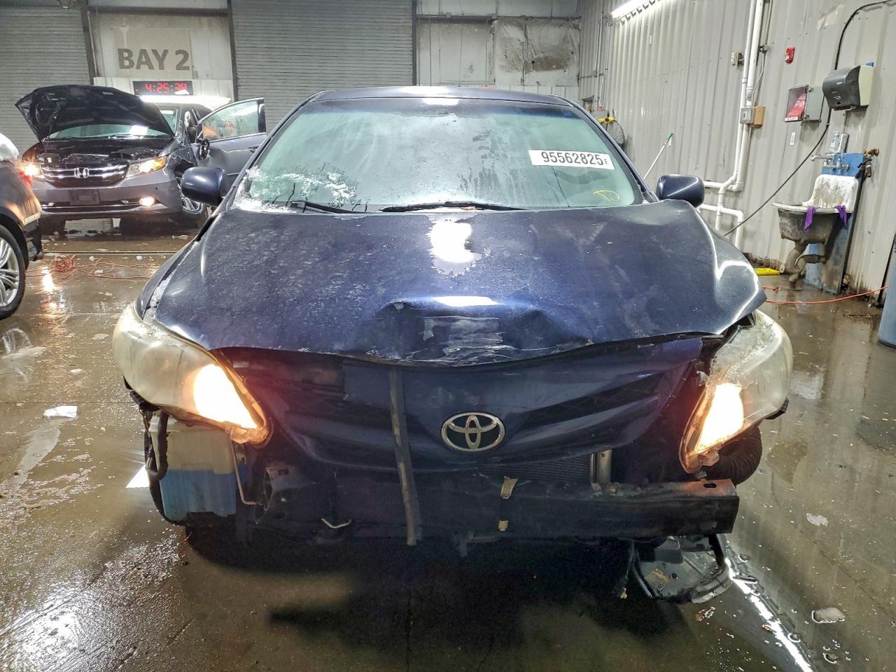 2011 TOYOTA COROLLA