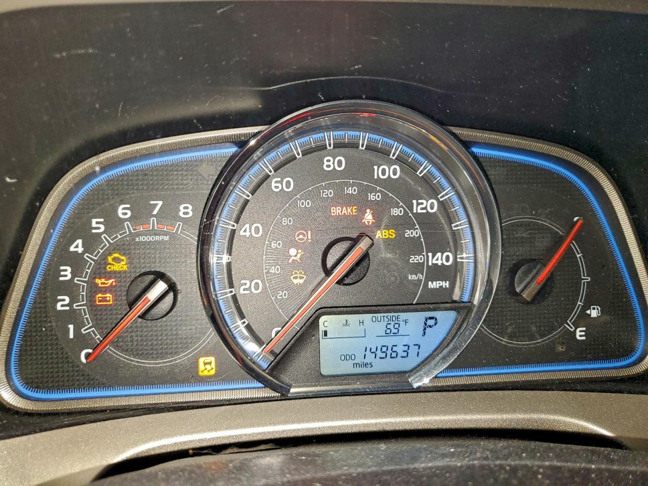 2014 TOYOTA RAV4