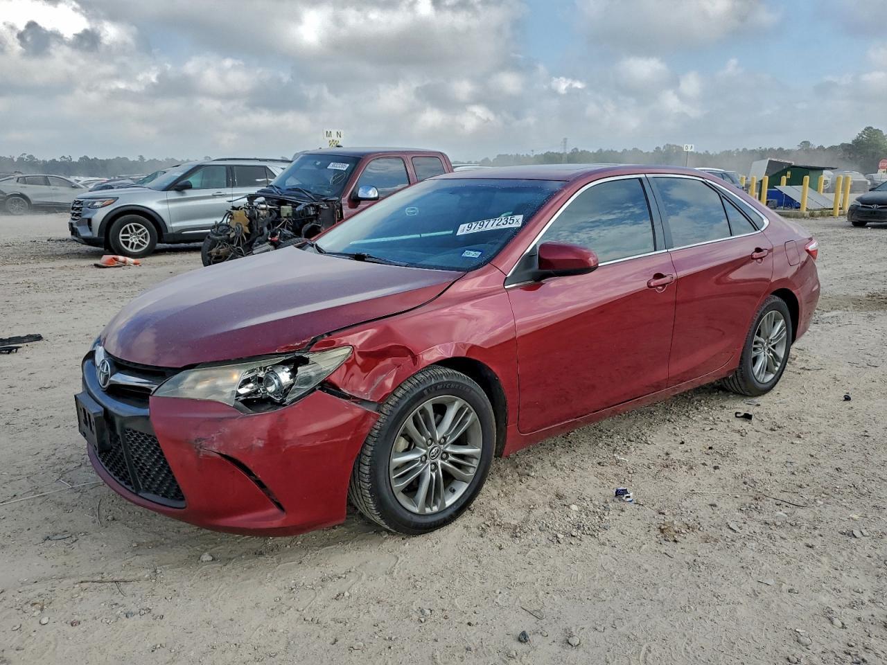 2015 TOYOTA CAMRY