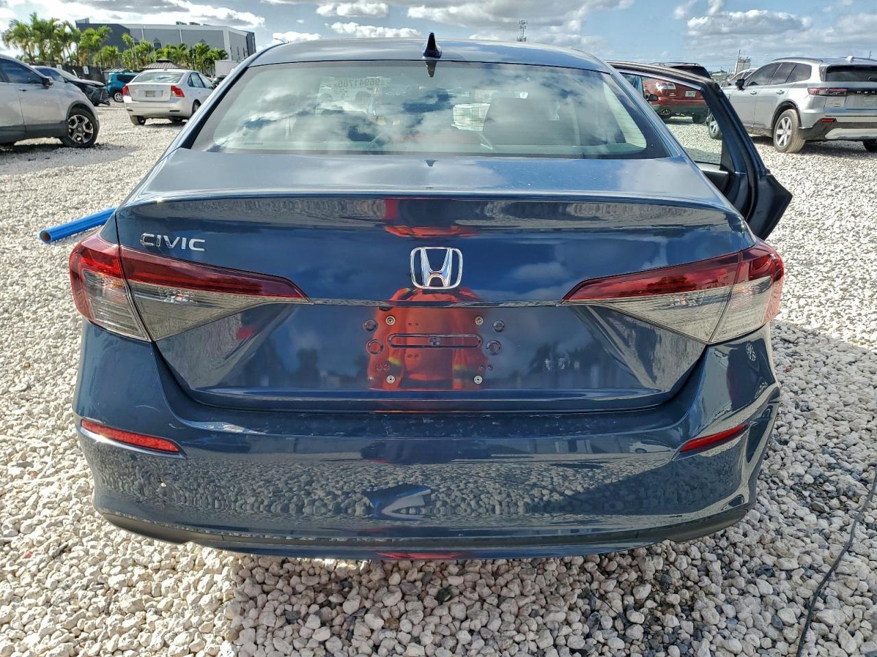 2025 HONDA CIVIC