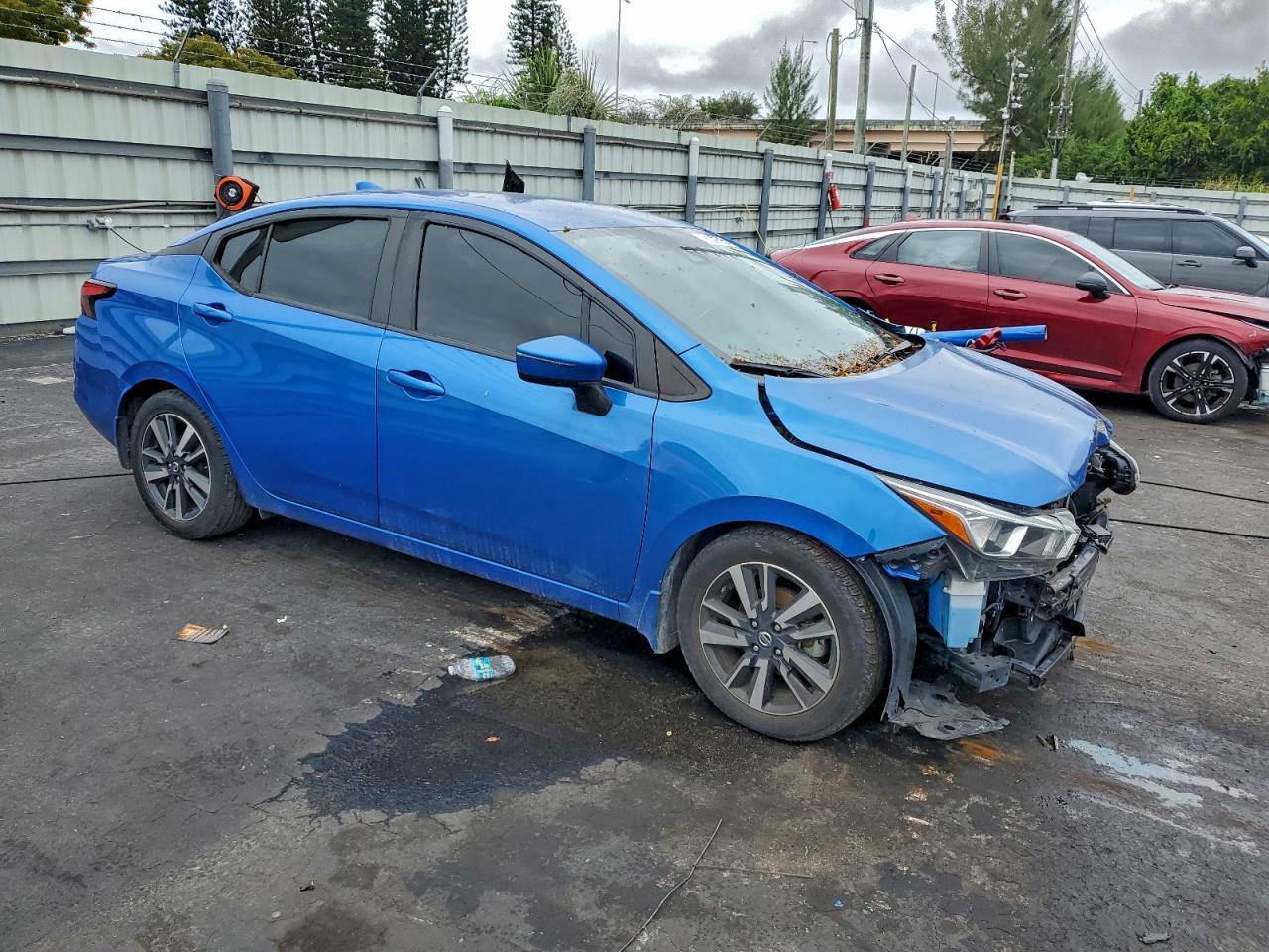 2020 NISSAN VERSA