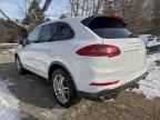 2015 PORSCHE CAYENNE