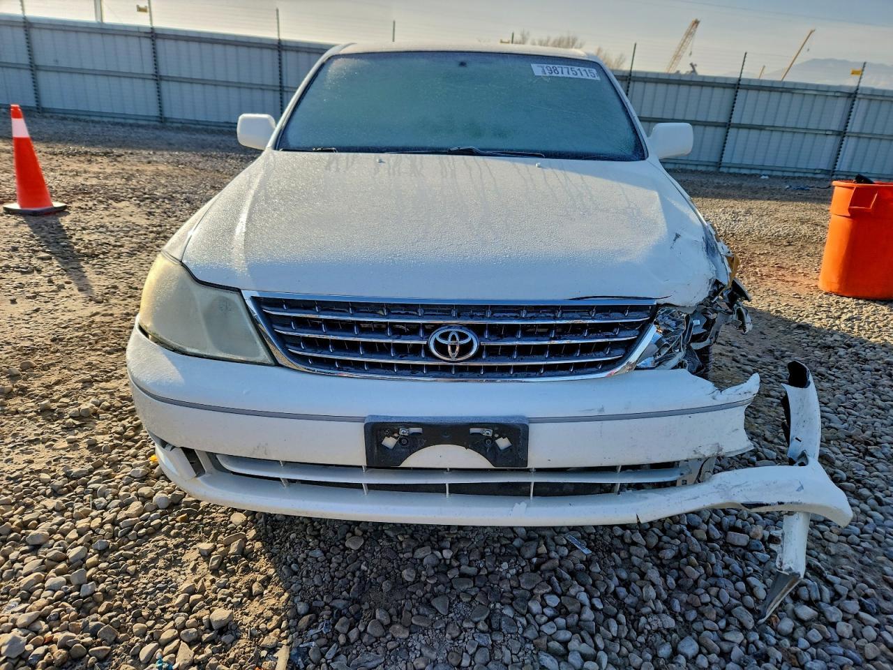 2003 TOYOTA Avalon