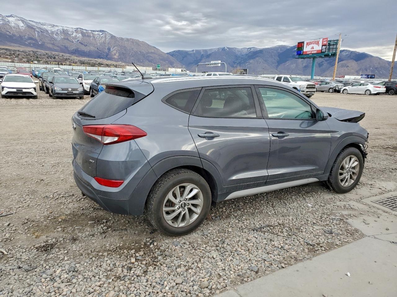 2017 HYUNDAI TUCSON