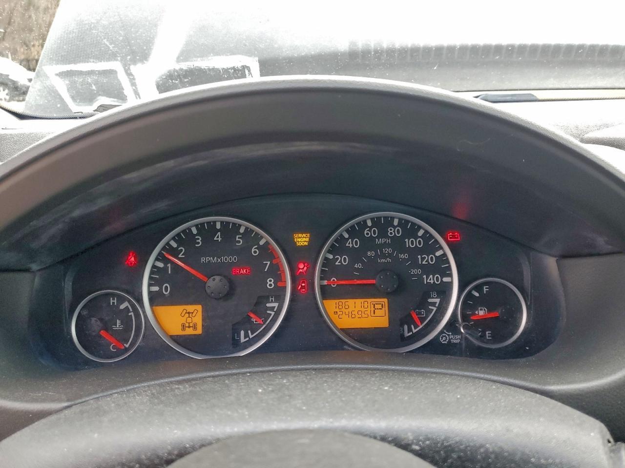2011 NISSAN PATHFINDER