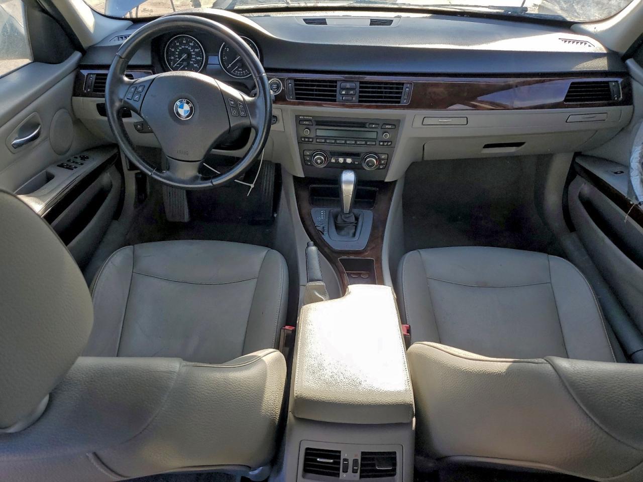 2011 BMW 3 SERIES