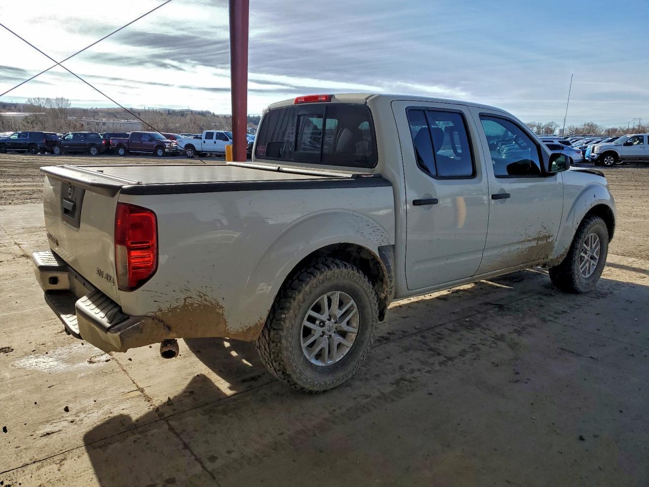2016 NISSAN Frontier