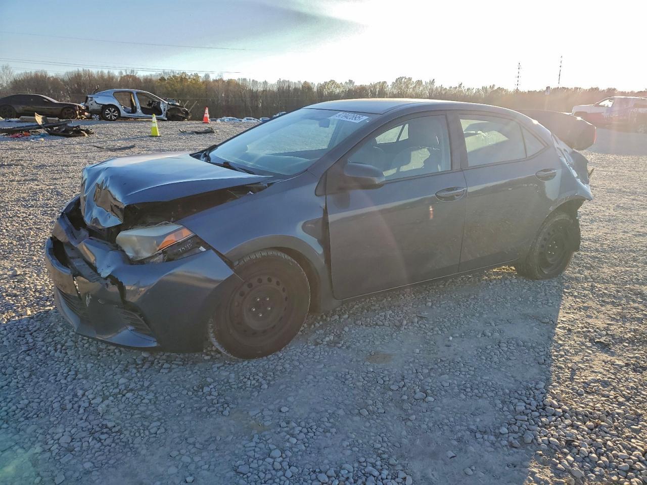 2015 TOYOTA COROLLA