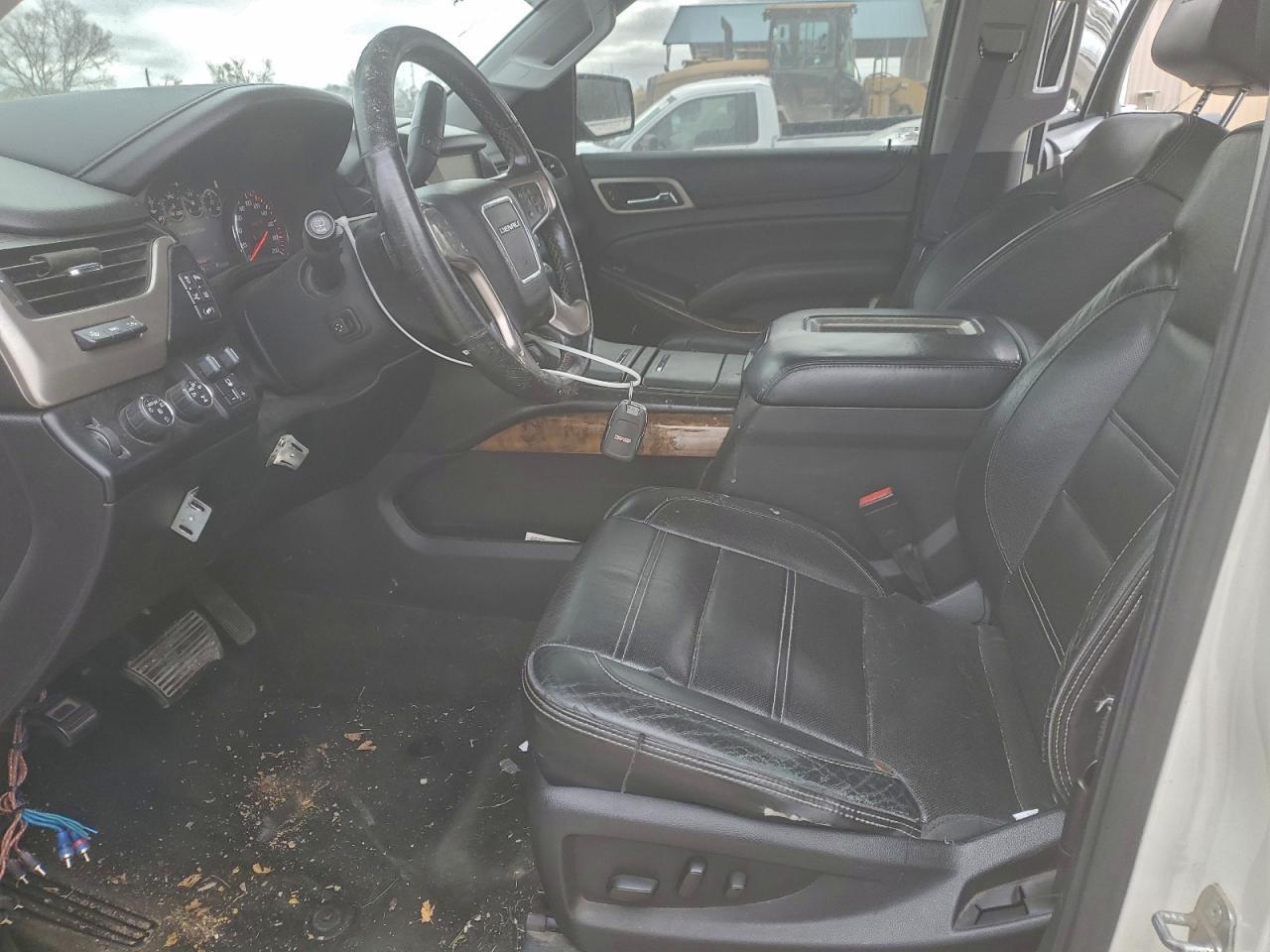 2015 GMC Yukon
