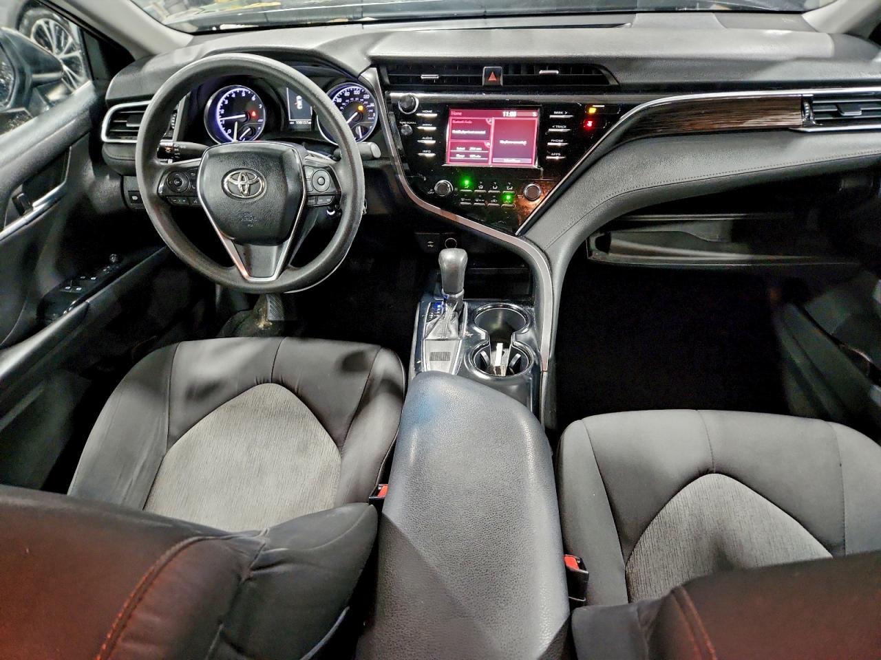 2018 TOYOTA CAMRY