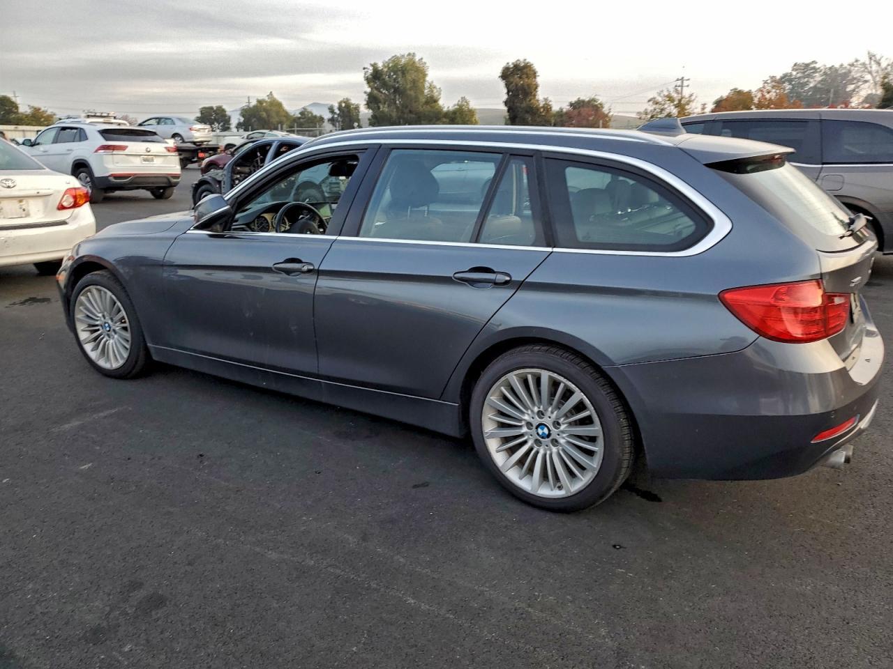 2014 BMW 3 SERIES