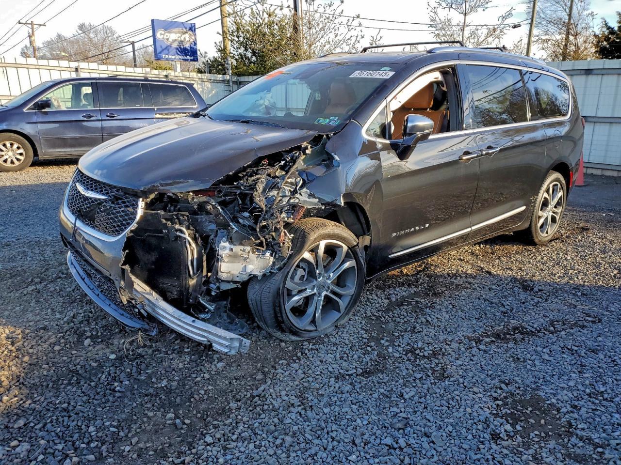 2022 CHRYSLER Pacifica