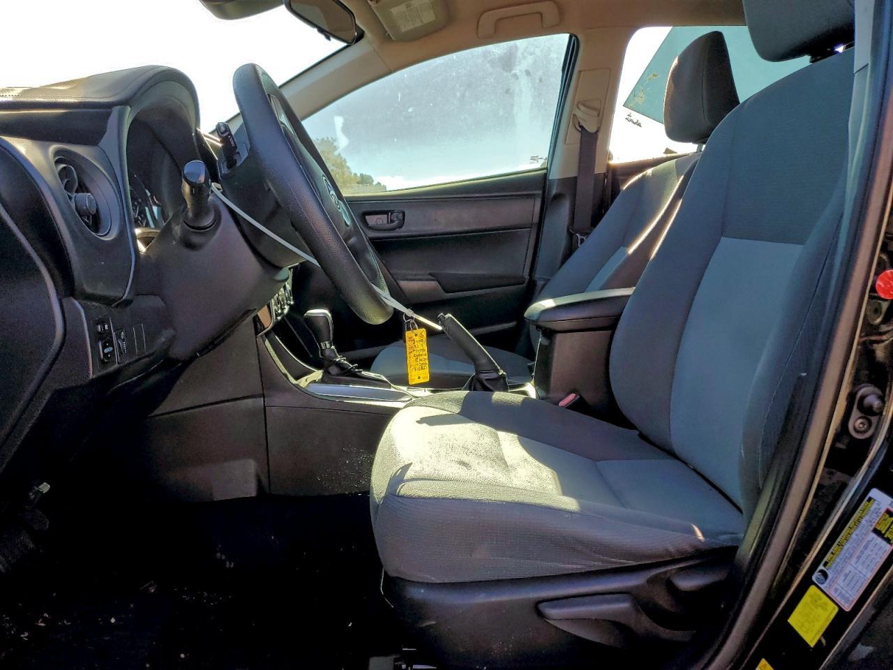 2017 TOYOTA COROLLA