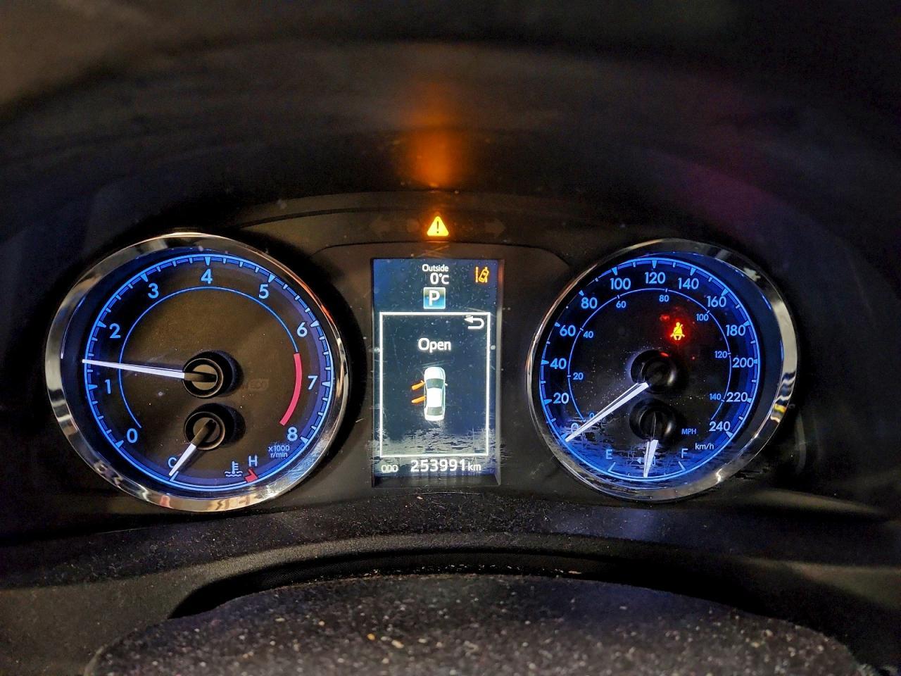 2018 TOYOTA COROLLA