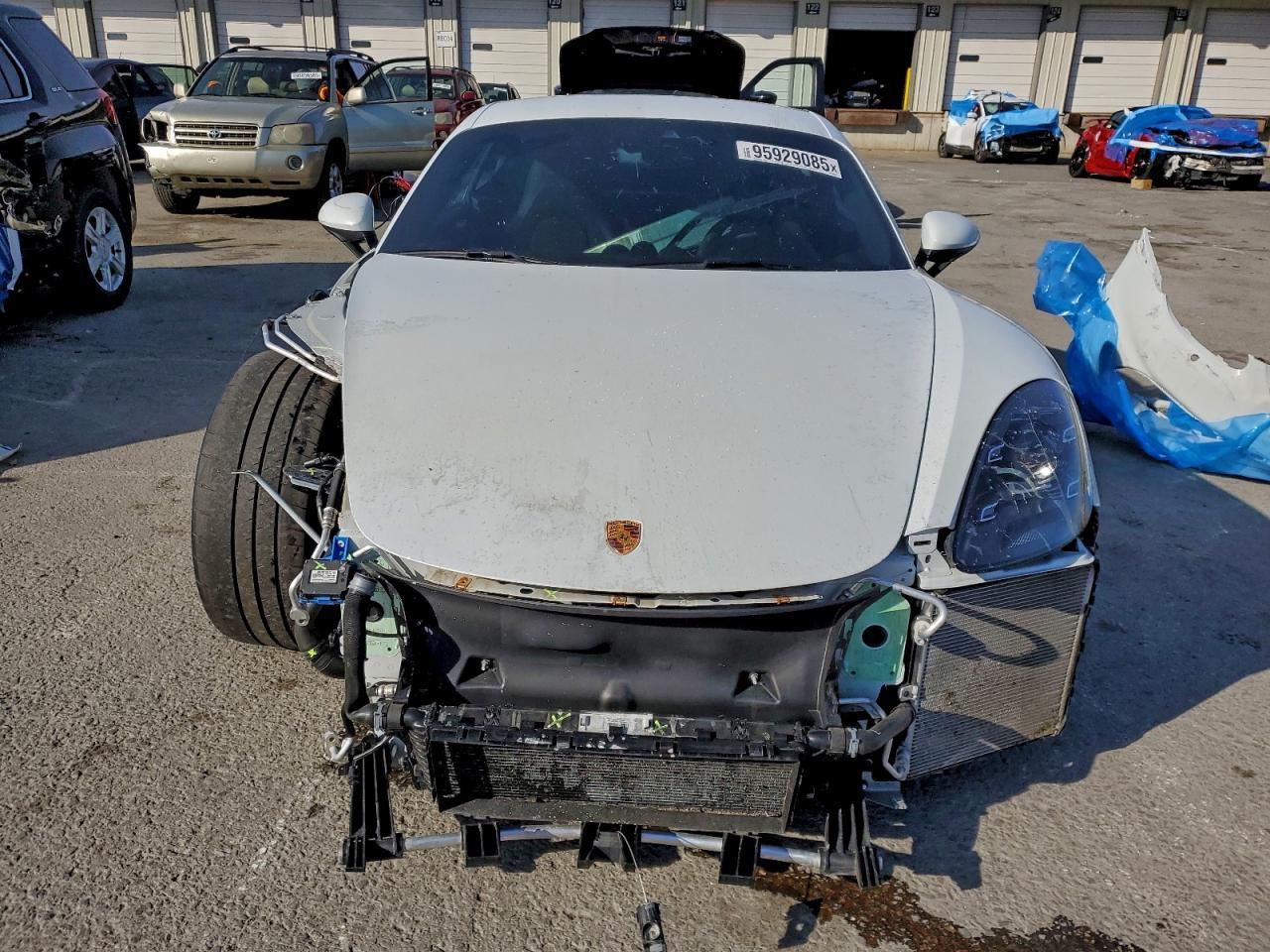 2021 PORSCHE Cayman