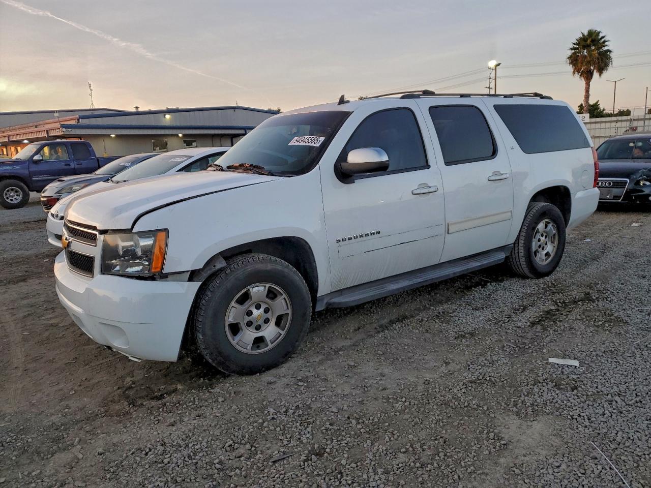 2013 CHEVROLET Suburban
