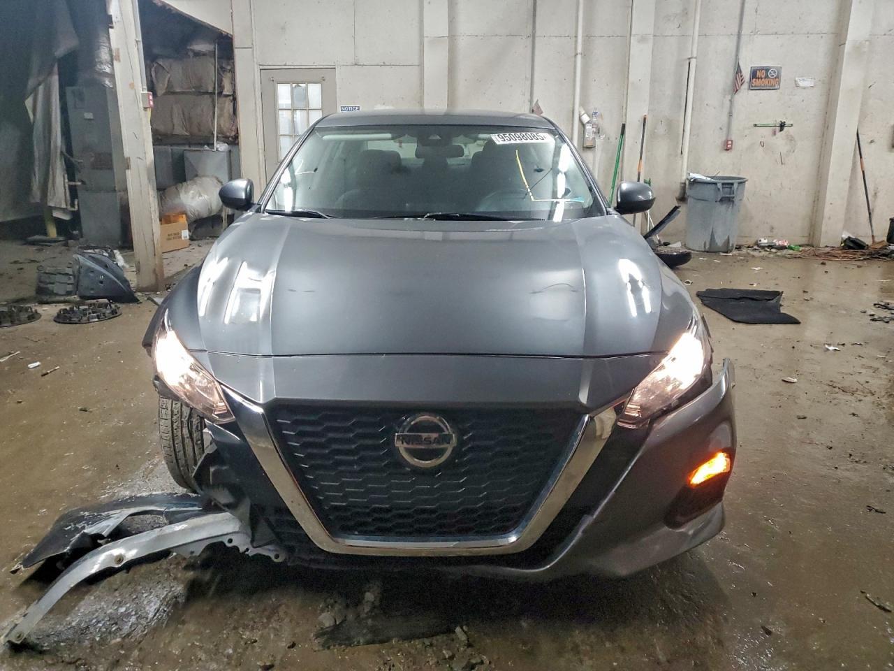 2022 NISSAN ALTIMA