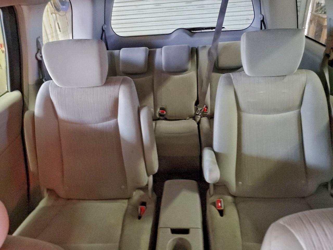 2012 NISSAN Quest