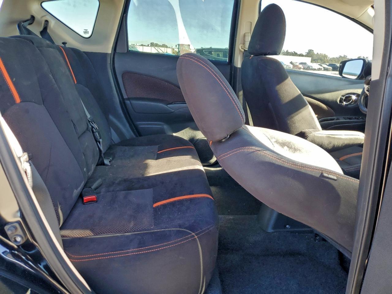 2016 NISSAN Versa Note