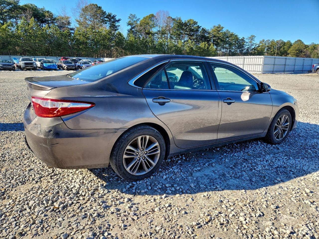 2017 TOYOTA CAMRY