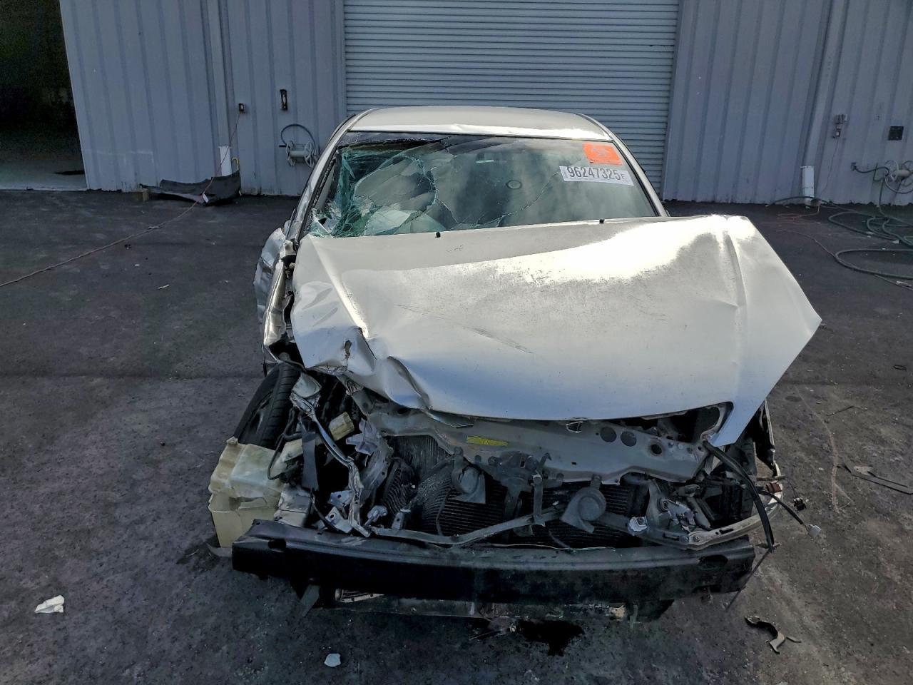 2004 TOYOTA CAMRY
