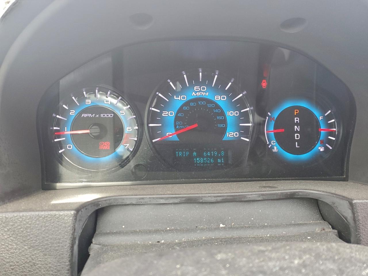 2010 FORD FUSION