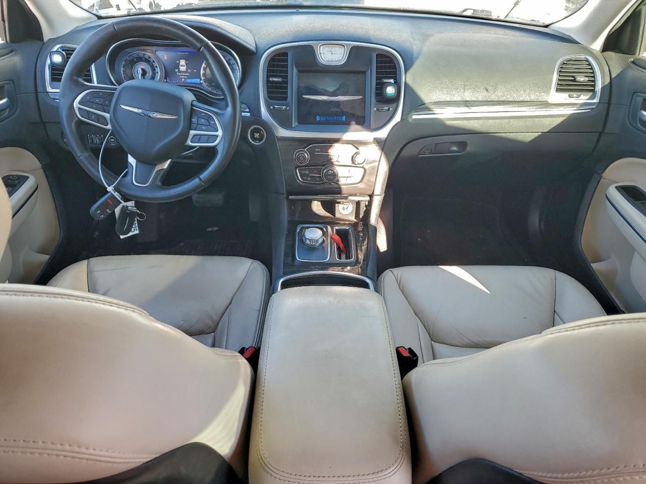 2018 CHRYSLER 300