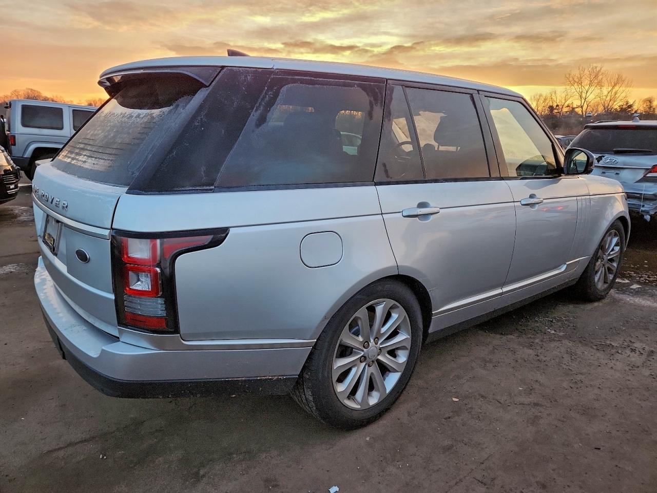 2017 LAND ROVER RANGE ROVER