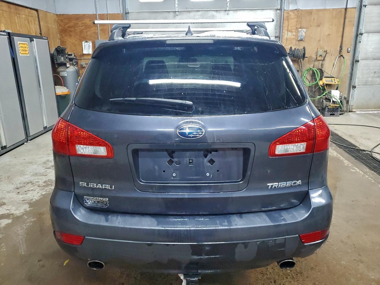 2011 SUBARU Tribeca