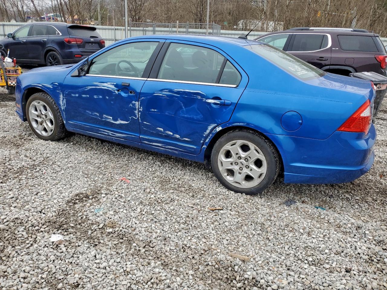 2011 FORD FUSION