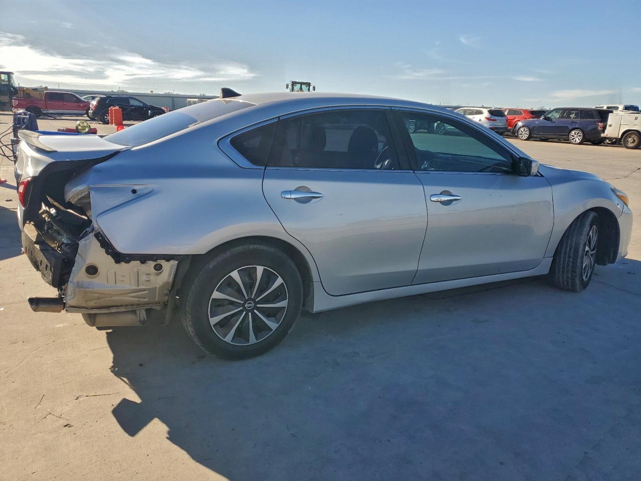 2017 NISSAN ALTIMA