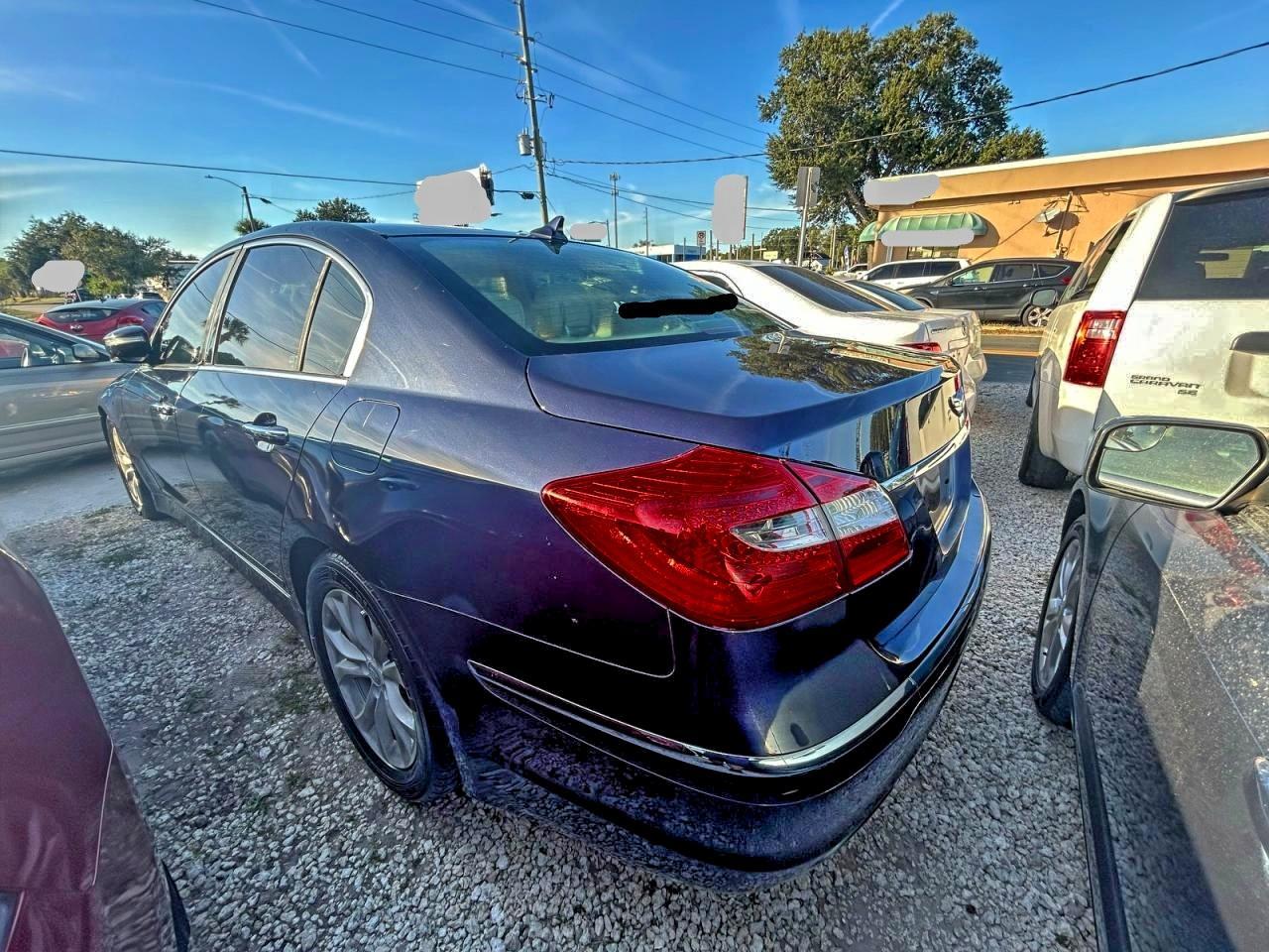 2012 HYUNDAI GENESIS