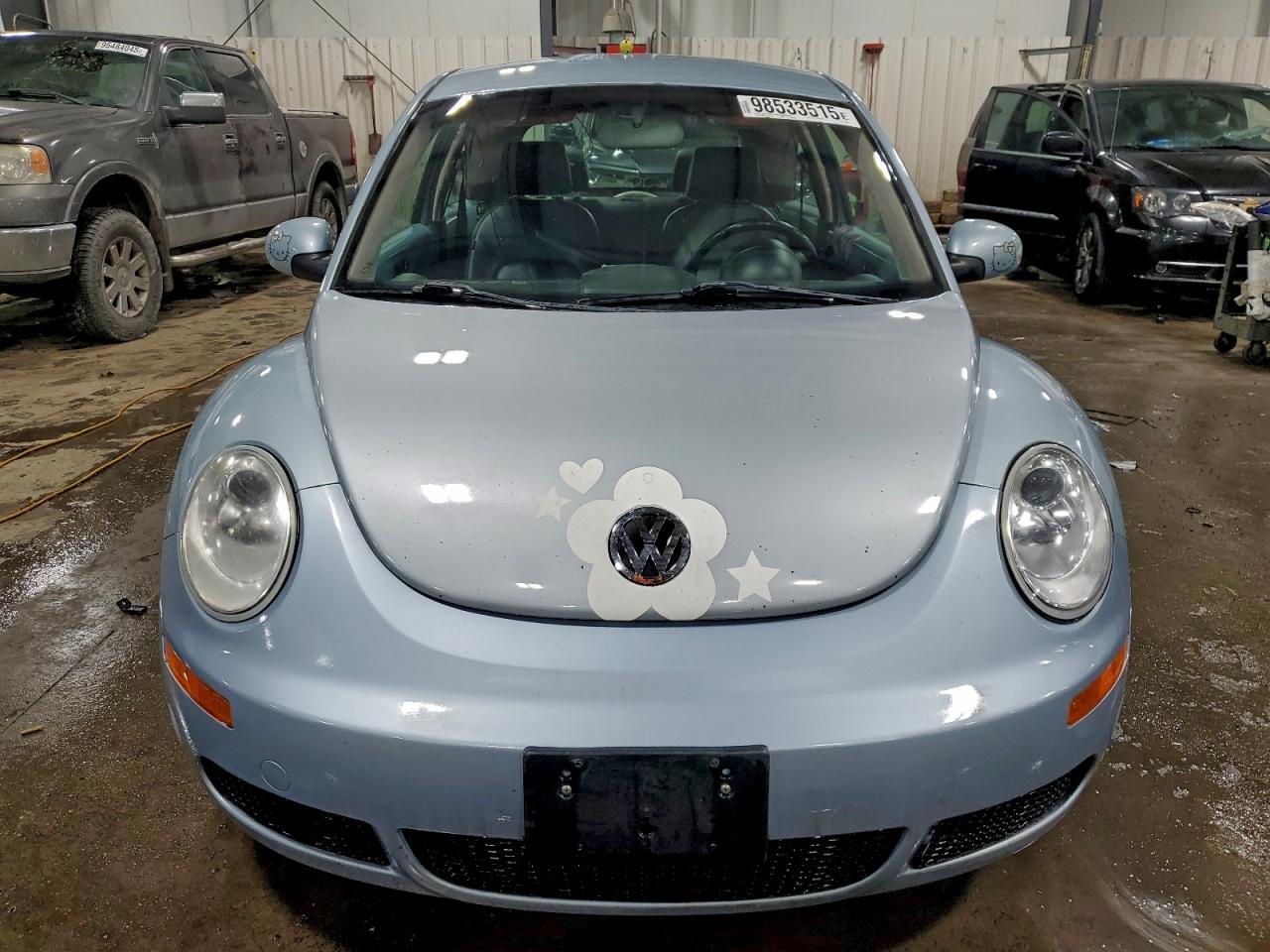 2009 VOLKSWAGEN Beetle